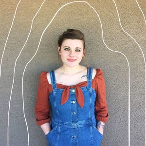 Meet your Posher, Alexis